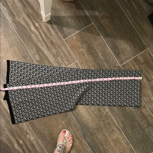 Michael Kors Black and Gray Monogram Scarf - Picture 5 of 5